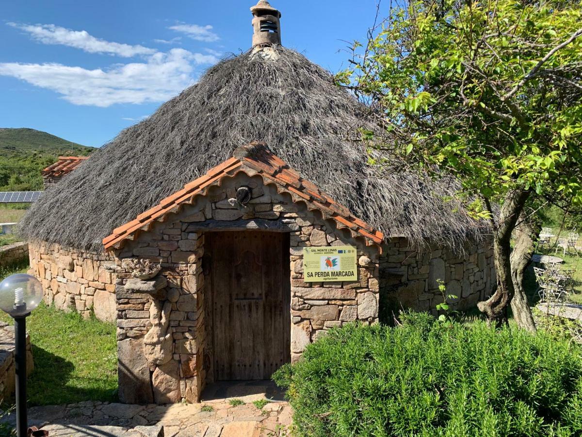 Agriturismo Sa Perda Marcada Arbus Exteriör bild